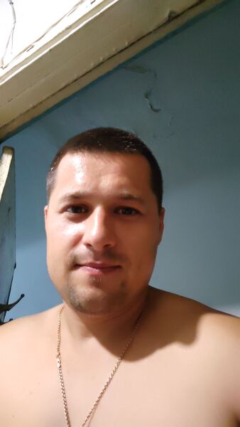  Udugampola,   , 32 ,   ,   