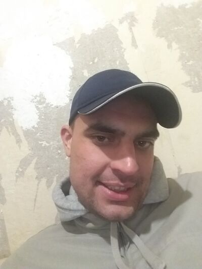   ,   Fox, 33 ,     , c 