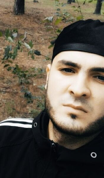  ,   Zuxriddin, 27 ,   ,   