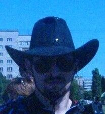  ,   Maksim, 43 ,   