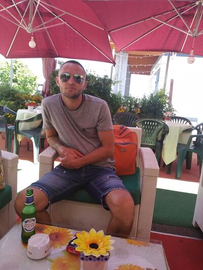  Bialobrzegi,   , 42 ,   ,   , c 