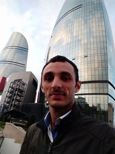  ,   Kamran, 33 ,   ,   , c 