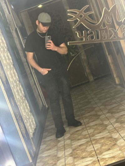  ,   Aziz, 27 ,   ,   