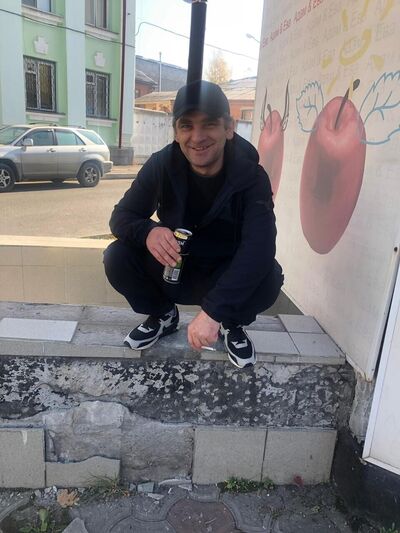  ,   Boris, 43 ,   ,   
