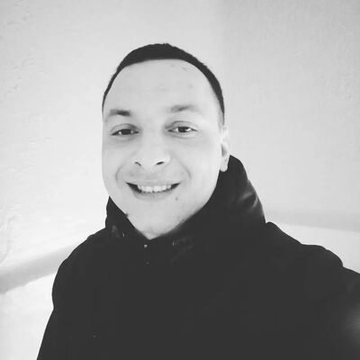  ,   Artyom, 36 ,   ,   