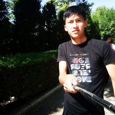  ,   Xurshid, 20 ,     