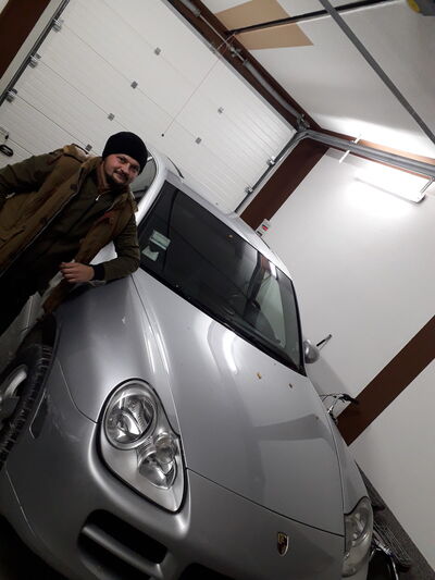 ,   Nazar, 32 ,   