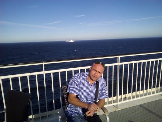  ,   Aivars, 46 ,   ,   , c 