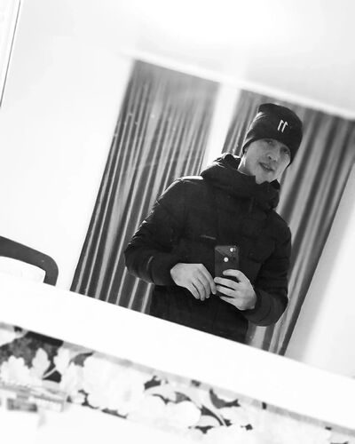  ,   Alexander, 29 ,   ,   