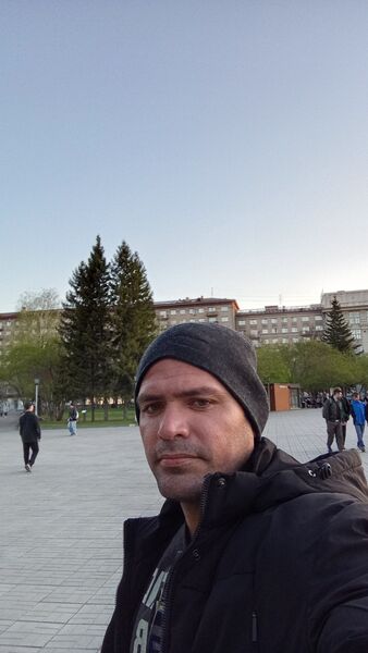  ,   Alejandro, 33 ,   ,   