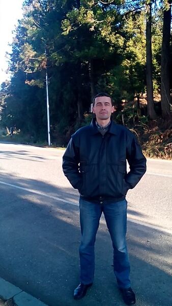  ,   Macho, 51 ,  