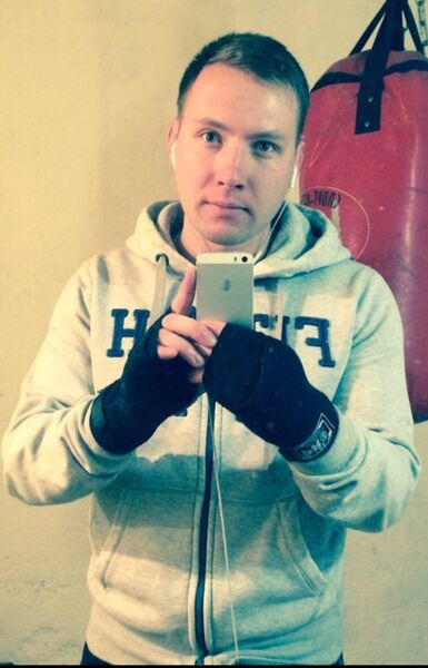  ,   Artem, 33 ,   , 