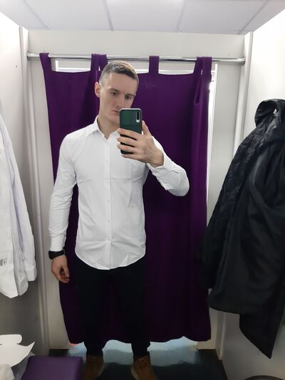  ,   Ivan, 28 ,   ,   