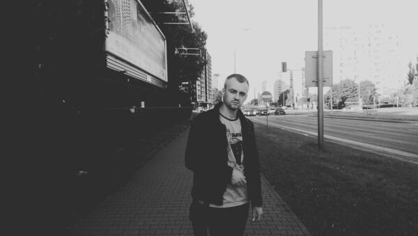  ,   Oleg, 32 ,  