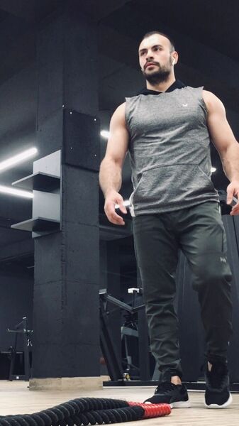  ,   Igor, 31 ,   ,   , c 