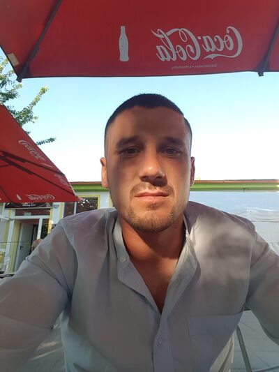  Frankfurt am Main,   Tudor, 40 ,  