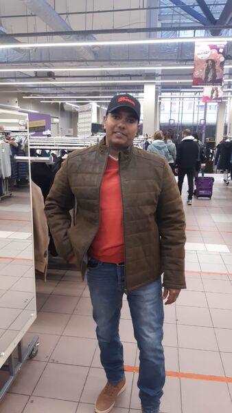  -,   Alaa, 48 ,   ,   