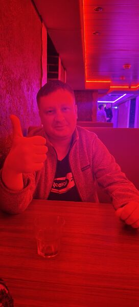  ,   Sergey, 39 ,   ,   
