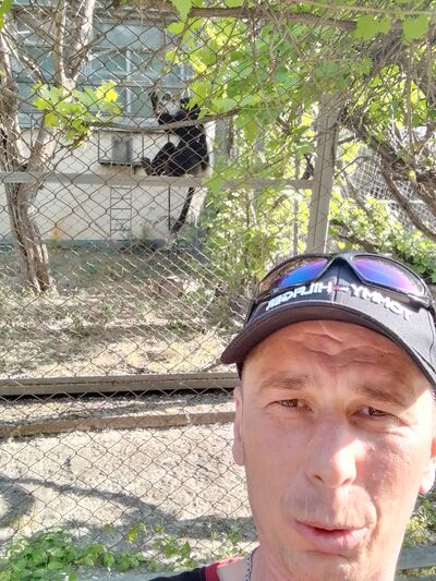  ,   Denis, 42 ,   ,   , 