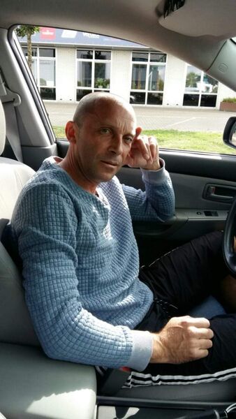  Kleve,   Vaidas, 51 ,   ,   , c , 