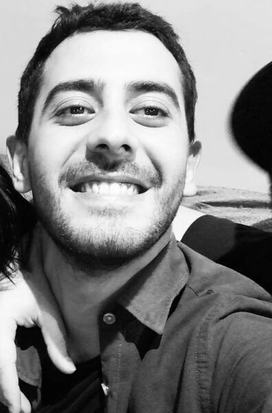  ,   Rezi, 32 ,   ,   