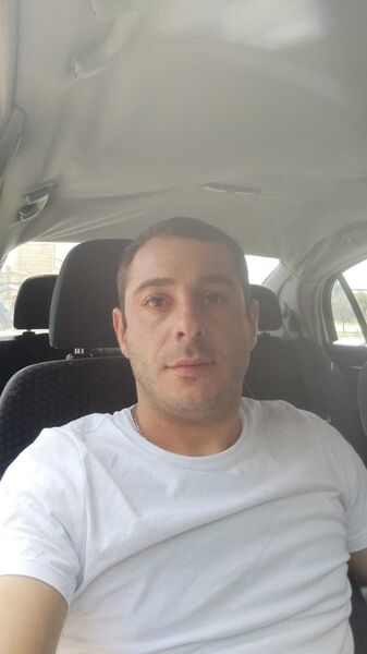  ,   Marat, 32 ,   ,   