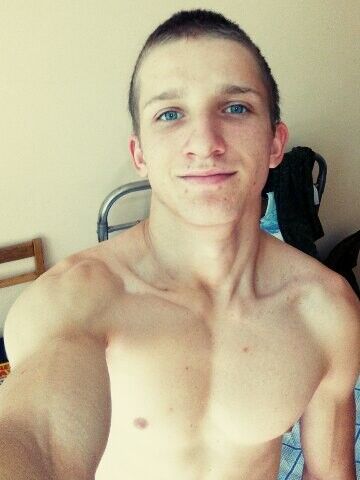  Bielany Wroclawskie,   Pavel, 28 ,   