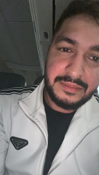  ,   Waleed, 28 ,   ,   , c 