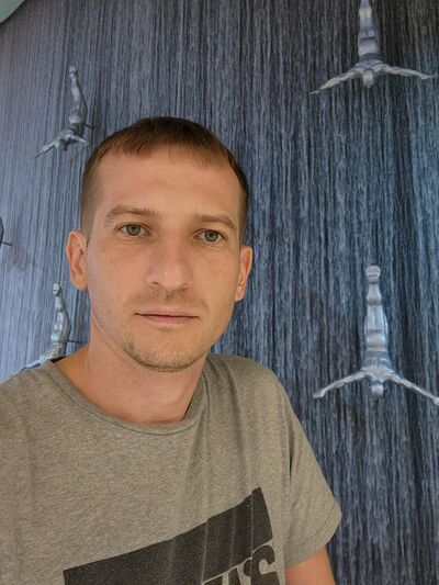  ,   Oleksiy, 27 ,   ,   
