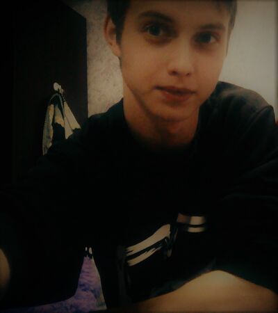  ,   Andrey, 32 ,   
