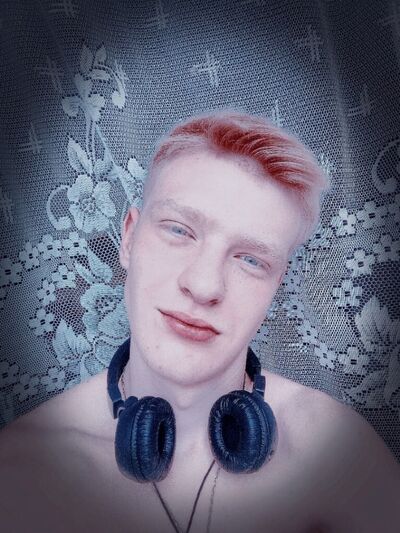  ,   Alexander, 25 ,     , c 