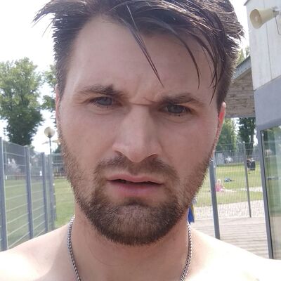  ,   Nick, 31 ,   