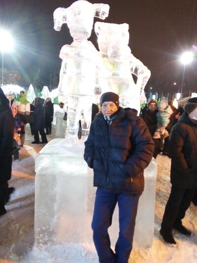  ,   Oleg, 61 ,   ,   