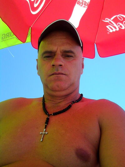  Budva,   Veselin, 53 ,     , c 