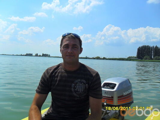  ,   Alecs, 41 ,   