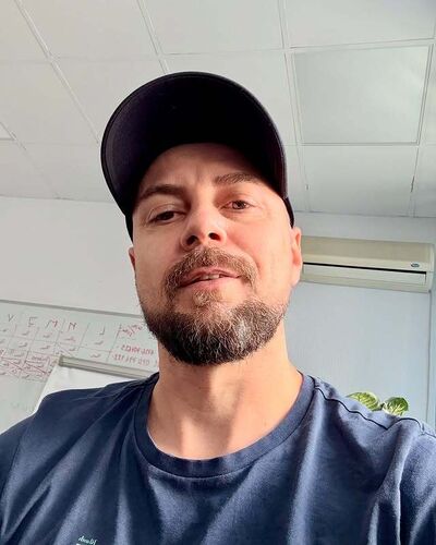  --,   , 37 ,   ,   , c 