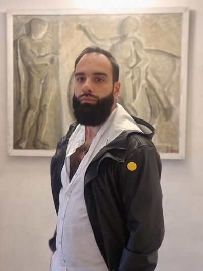  ,   Artur, 35 ,   ,   , c , 