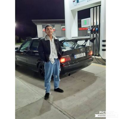  ,   Aladdin, 24 ,   ,   