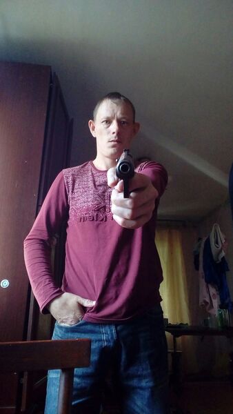  ,   Pavel, 40 ,   ,   , c 