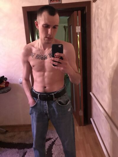 ,   EVGENII, 25 ,   ,   , 