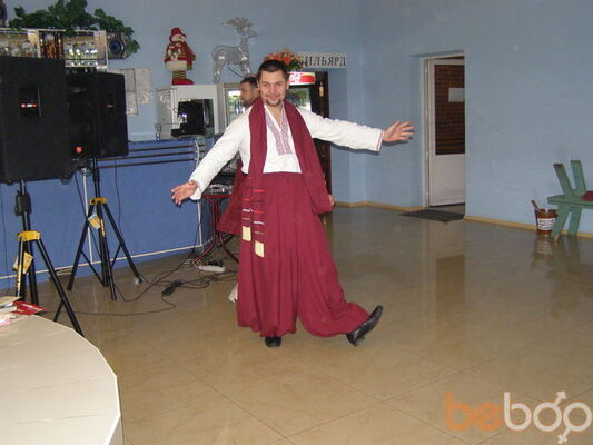  ,   Maks, 43 ,  