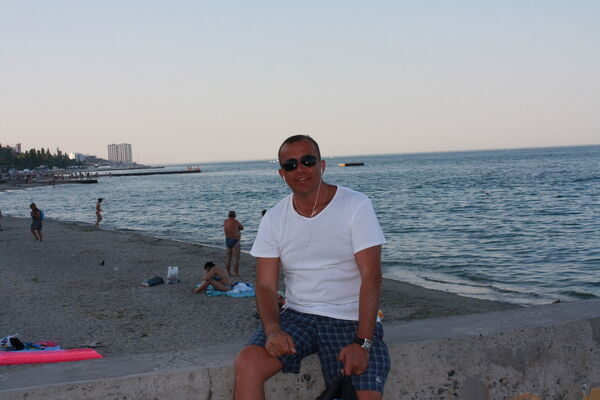  ,   Vitalik, 54 ,     , c 