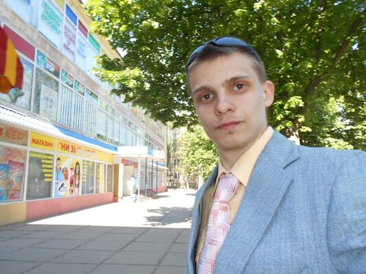   ,   StAnIsLaV, 33 ,   