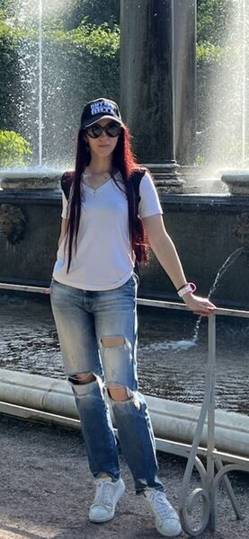  ,   Karina, 35 ,   ,   , c , 