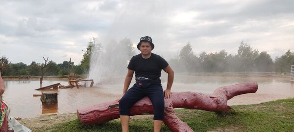  ,   Mikhail, 25 ,   ,   , c , 