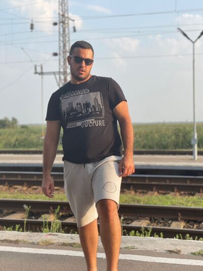  --,   , 32 ,   ,   
