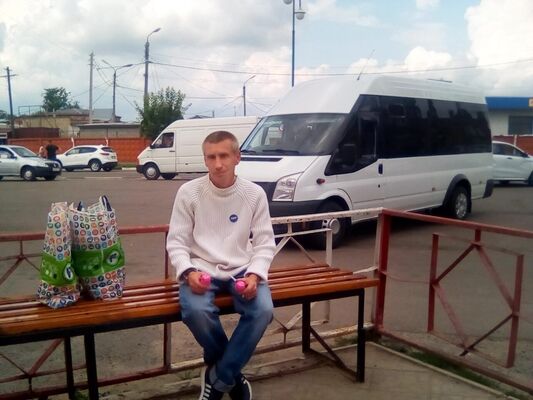  ,   Anton, 33 ,   ,   , c , 
