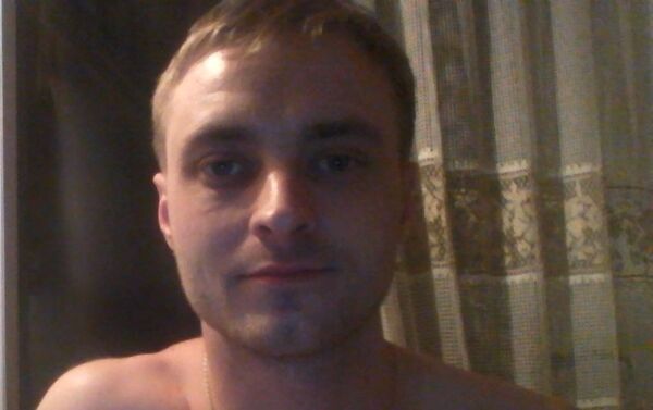  ,   Lacky, 36 ,   
