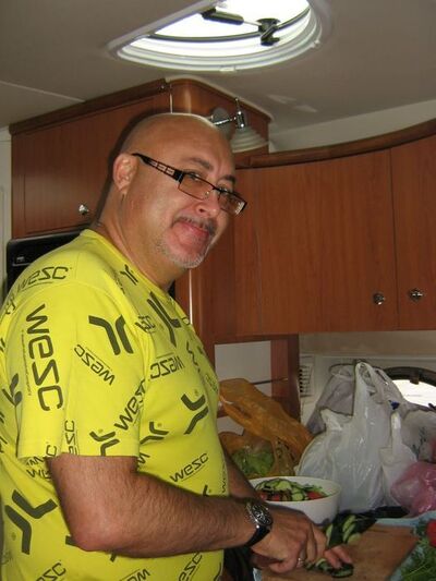  ,   Vlad, 63 ,   ,   