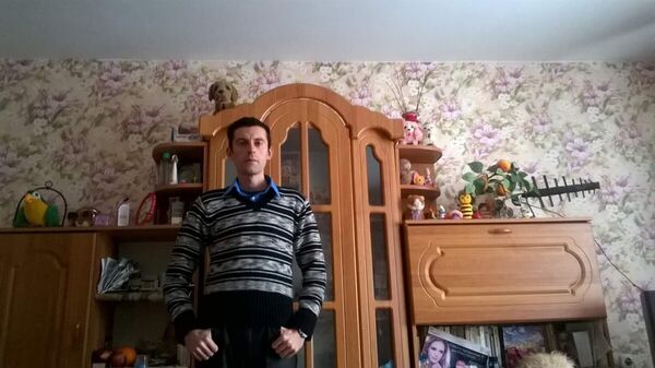  ,   Dmitri, 34 ,   ,   , c 